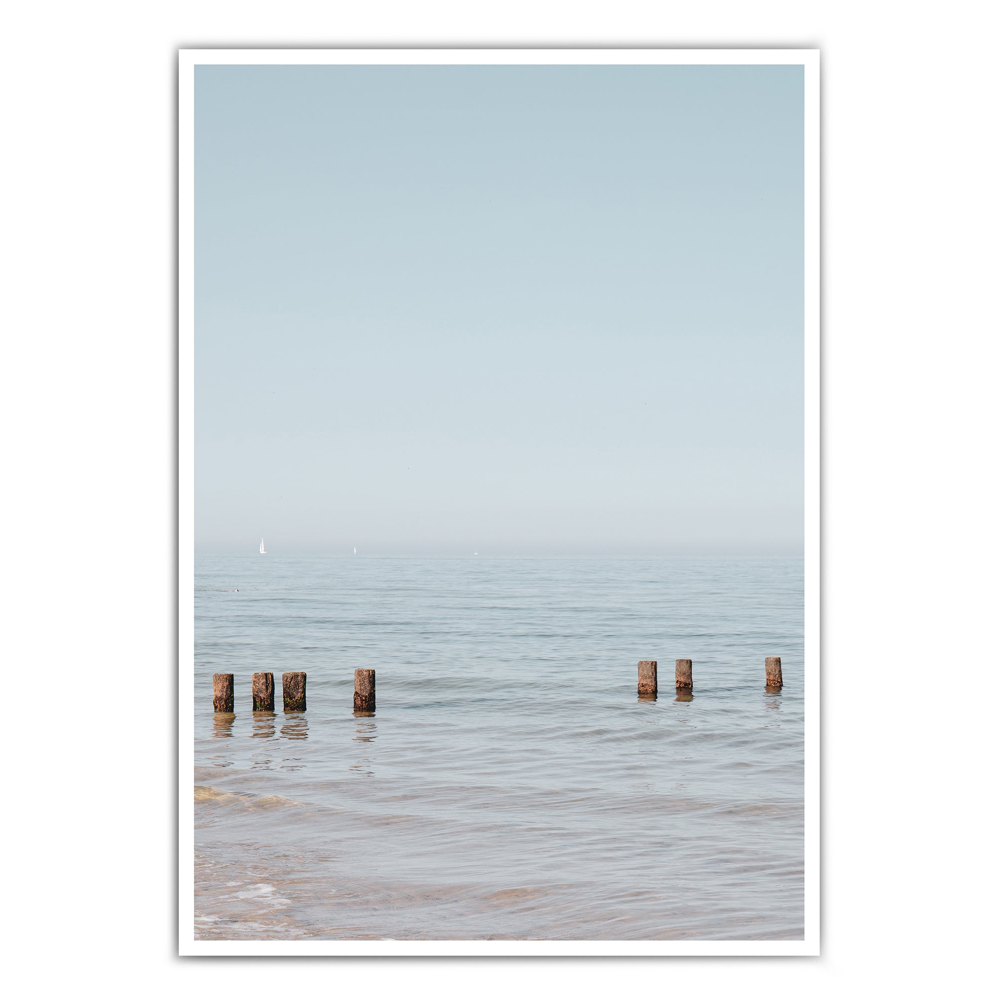 4one_pictures_ostsee_strand_meer_boot_ocean_skandi_poster_natur_hell_bild_a4_a3_4one.jpg