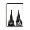 Illustriertes Kölner Dom Poster in schwarz Weiß. Die Türme vom Kölner Dom, darüber der Schriftzug - Köln Dom Stadt. Gerahmt in einem schwarzen Bilderrahmen